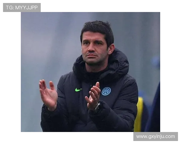 乌迪内斯俱乐部新赛季备战全面启动主帅强调团队协作与年轻力量