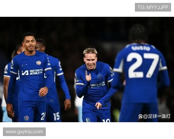 切尔西足球俱乐部:从蓝军辉煌到新时期的重生与挑战 切尔西足球俱乐部:从蓝军辉煌到新时期的重生与挑战