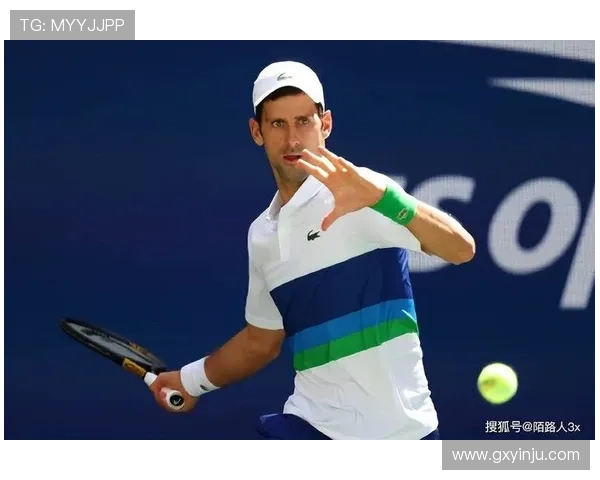 德约科维奇再创传奇豪取年终总决赛开门红剑指赛季完美收官 德约科维奇再创传奇豪取年终总决赛开门红剑指赛季完美收官