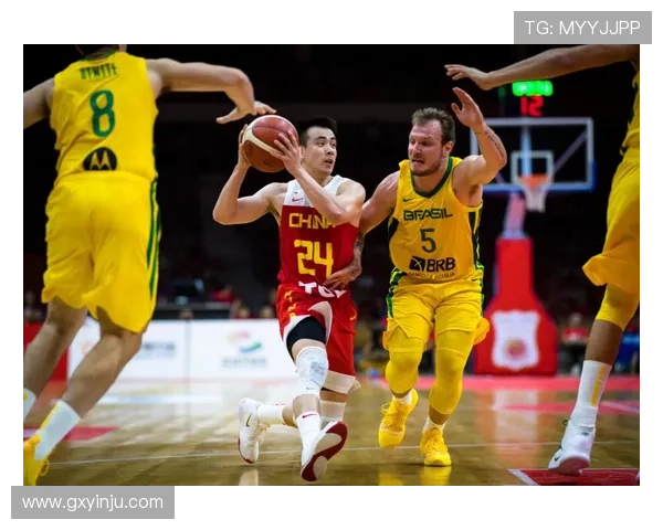 中国男篮迎战澳大利亚队力争世界杯前四全力备战冲击东京奥运资格